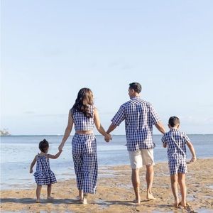 100% cotton dark Blue Palaka Print set top and bottom Lg.